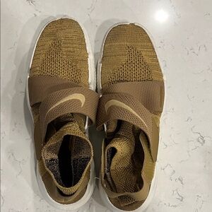Nike Olive and Beige Athletic Shoes